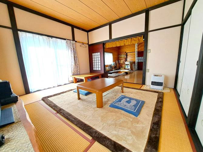 �g���z�[���y�[�W�@���Õ����@���쒬 �����v�ԁ@�ʐ^14